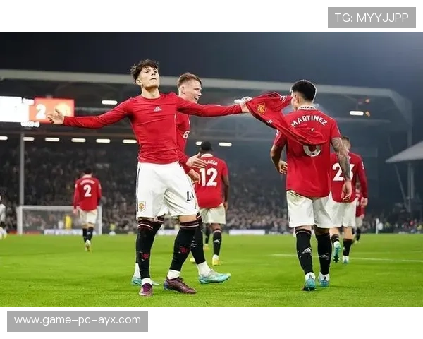 利物浦阵型回收后再推进，节奏控制到位